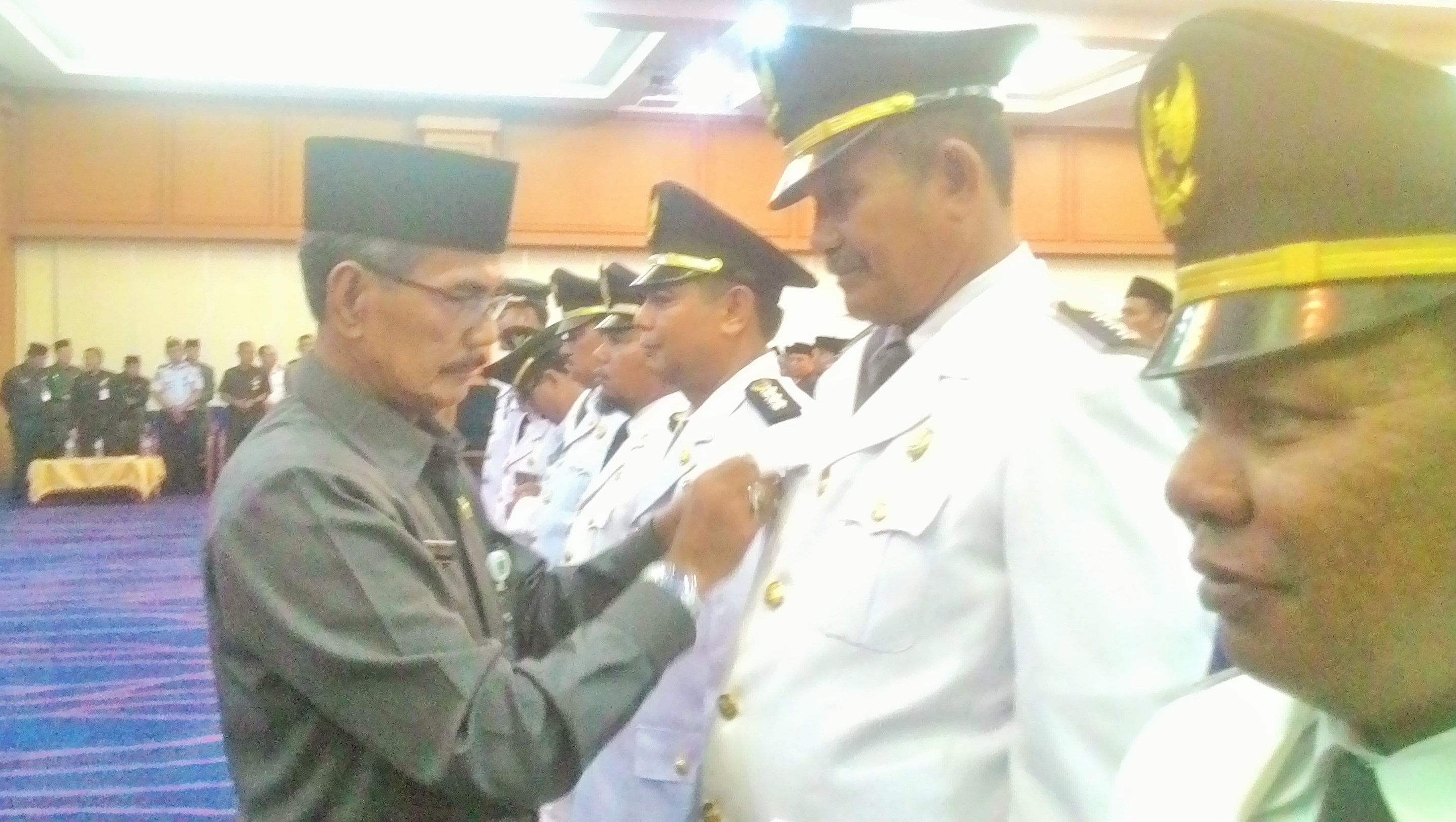 Lantik 285 Pejabat Eselon III dan IV, Sekda Rohul Minta Pejabat Wajib Miliki 3 Kompetensi 